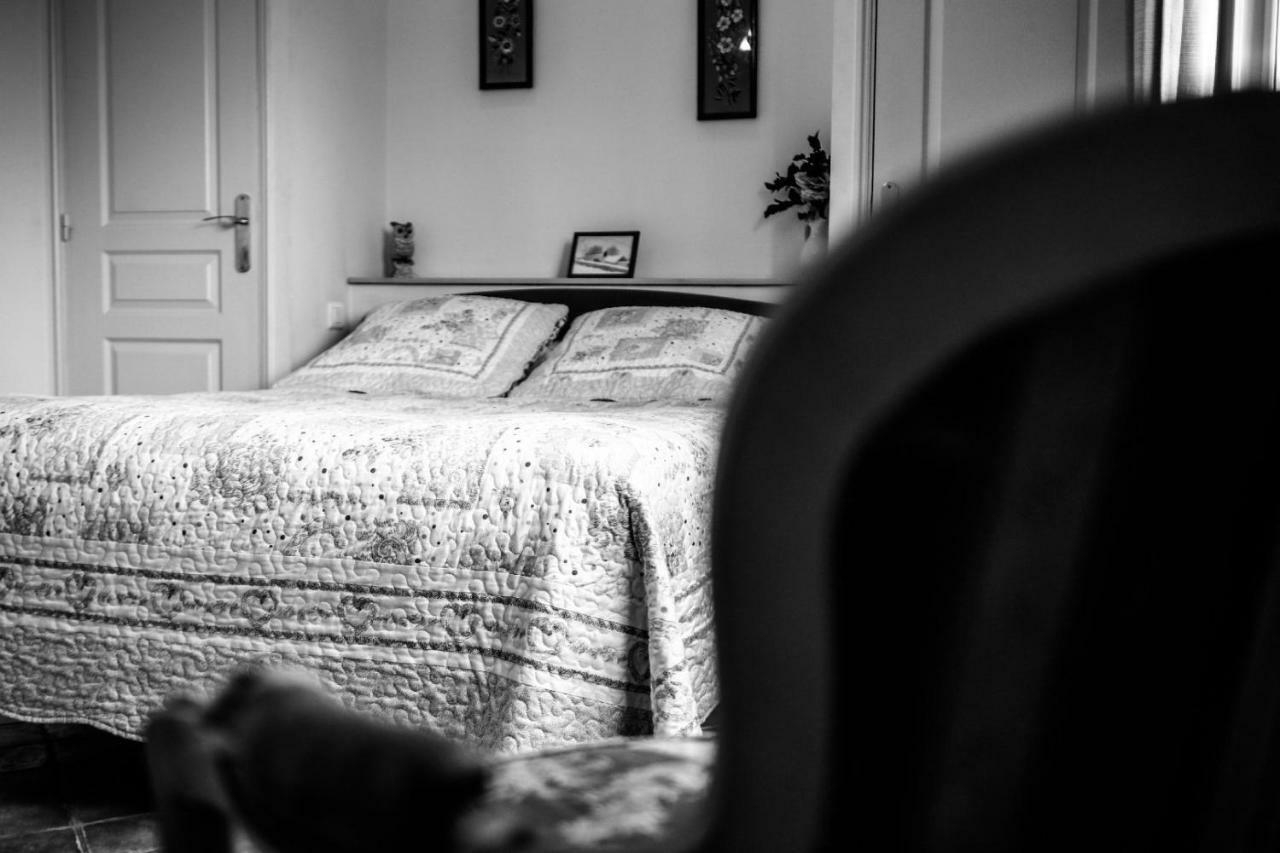 La Milane Bed & Breakfast กาบริแยส ภายนอก รูปภาพ