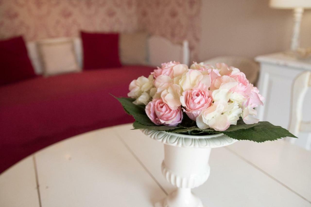 La Milane Bed & Breakfast กาบริแยส ภายนอก รูปภาพ