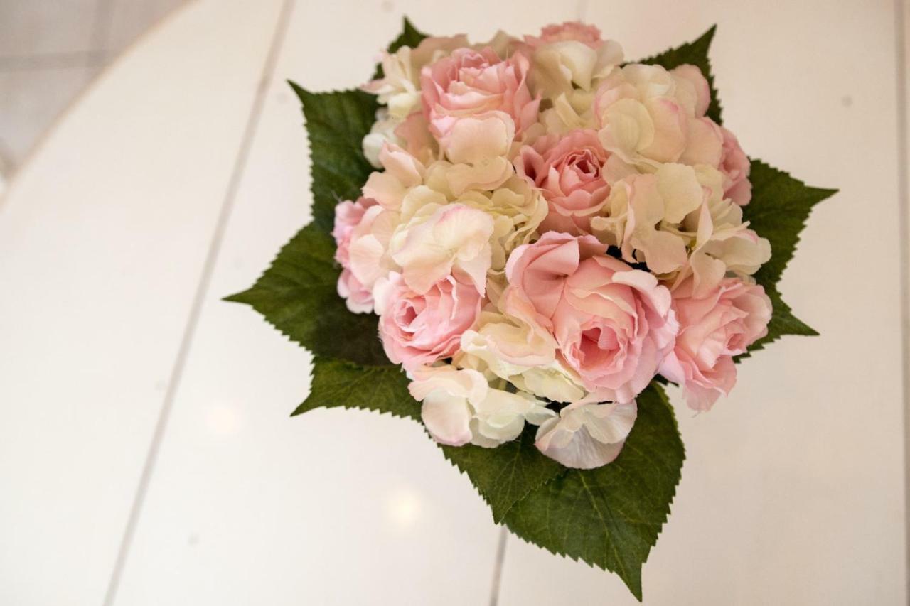 La Milane Bed & Breakfast กาบริแยส ภายนอก รูปภาพ