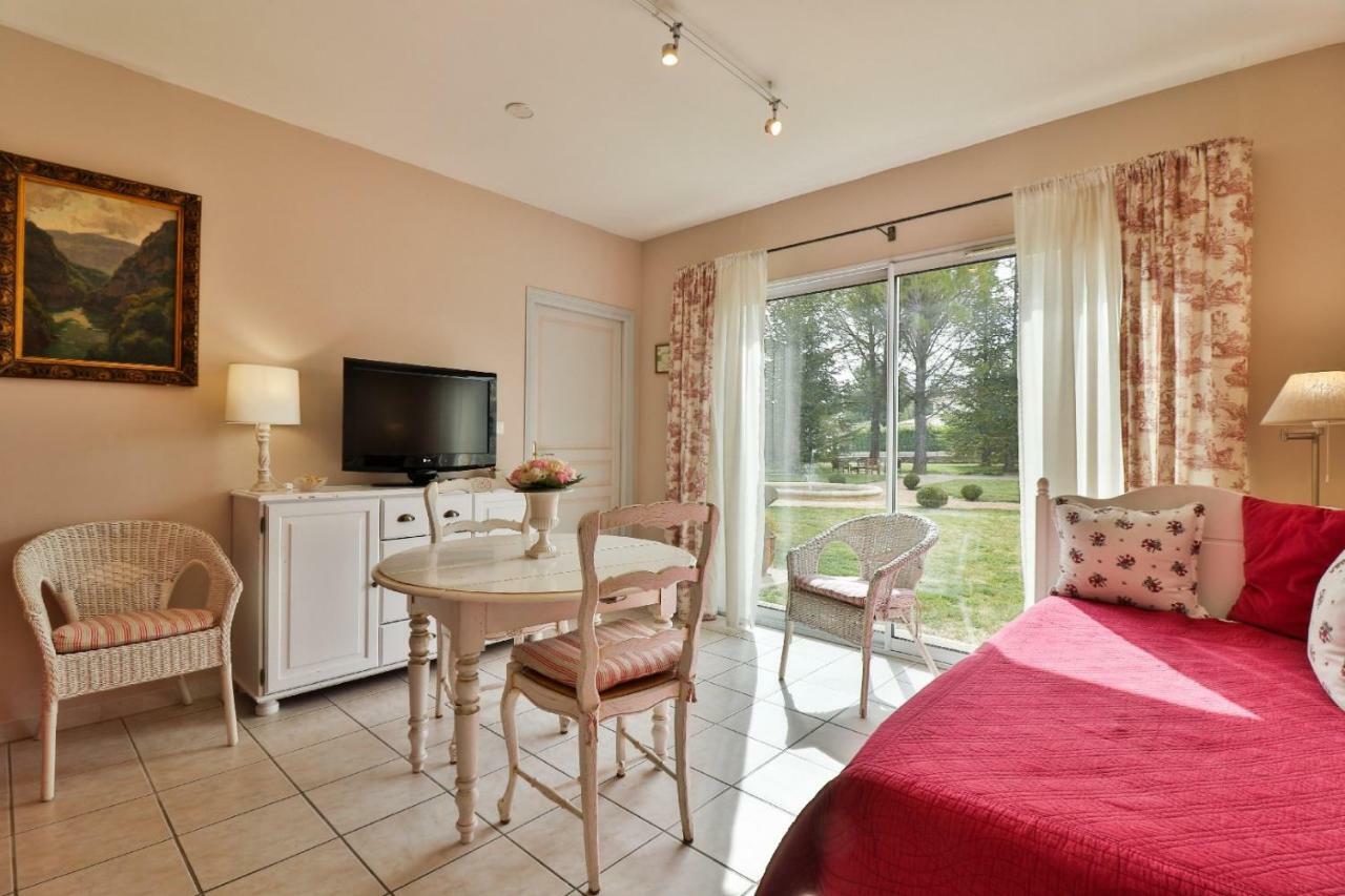 La Milane Bed & Breakfast กาบริแยส ภายนอก รูปภาพ