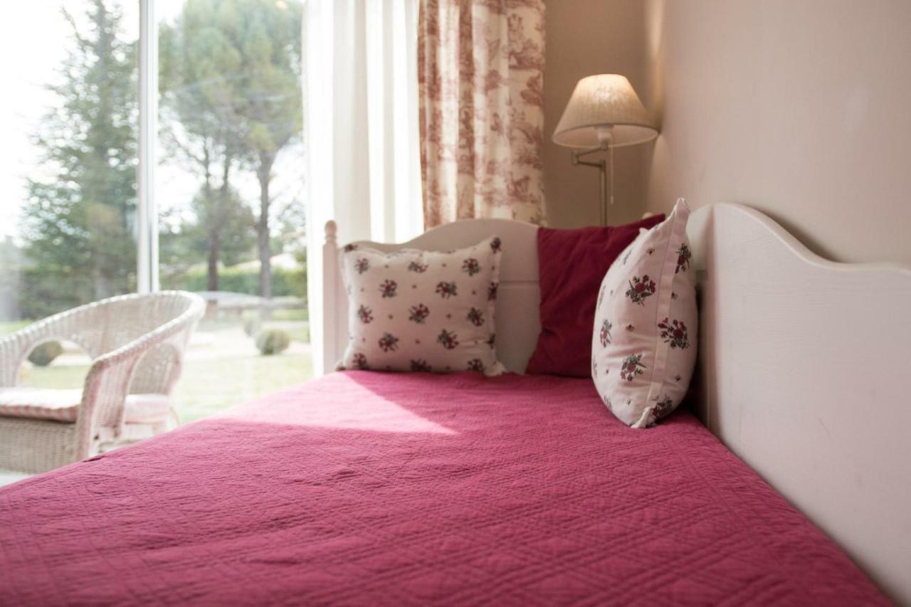 La Milane Bed & Breakfast กาบริแยส ภายนอก รูปภาพ